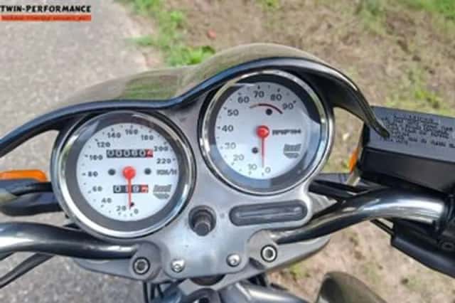 Buell S1 Lightning (1997) thumbnail 3