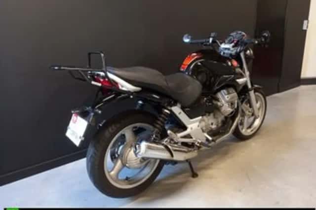 Moto Guzzi Breva (2006) thumbnail 2