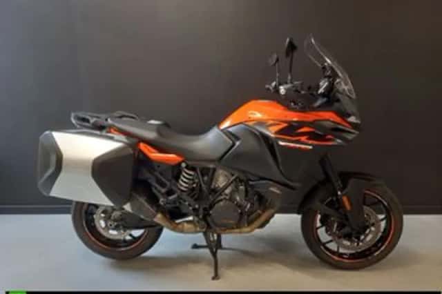 KTM 1090 Adventure (2019) thumbnail 1