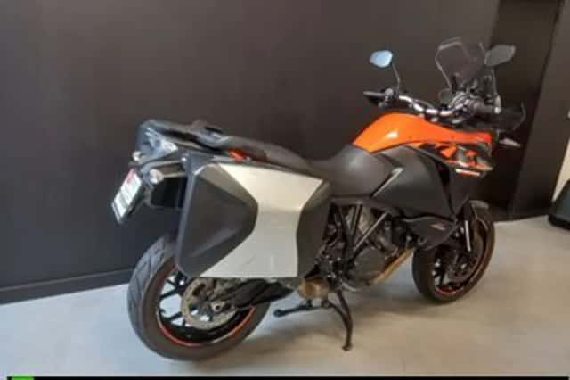 KTM 1090 Adventure (2019) thumbnail 2