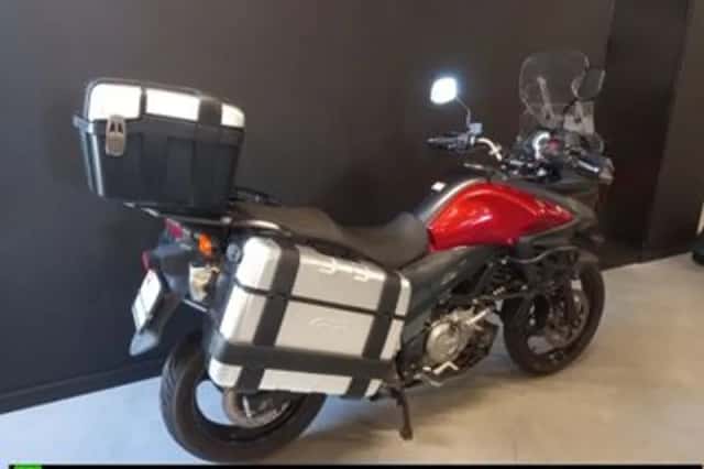 Suzuki V-Strom (2016) thumbnail 2