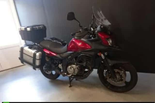 Suzuki V-Strom (2016) thumbnail 4