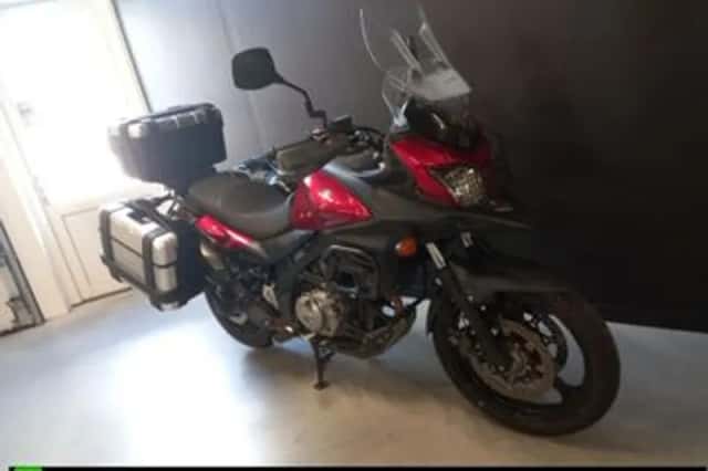Suzuki V-Strom (2016) thumbnail 5