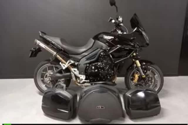 Triumph Tiger 1050 (2007) thumbnail 1