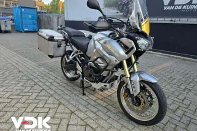 Yamaha XT 1200 Z Super Tenere (2017) thumbnail 2