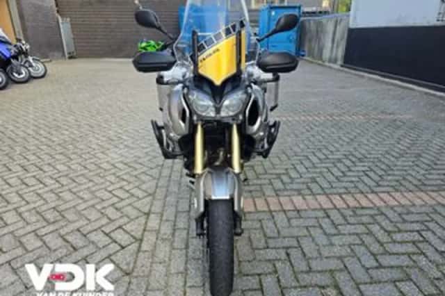 Yamaha XT 1200 Z Super Tenere (2017) thumbnail 6