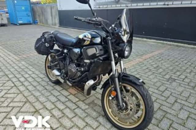 Yamaha XSR700 (2024) thumbnail 2