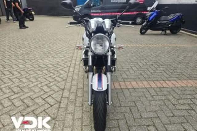 Yamaha XJR 1300 (2008) thumbnail 6