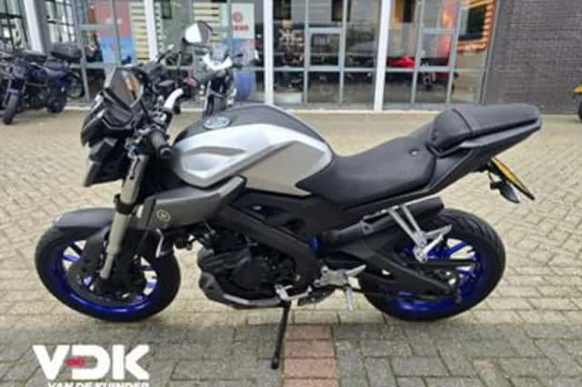 Yamaha MT-125 (2016) thumbnail 3