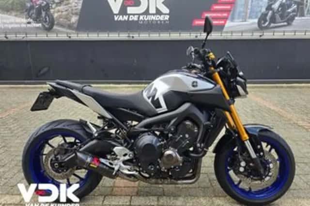 Yamaha MT 09 SP (2019) thumbnail 1