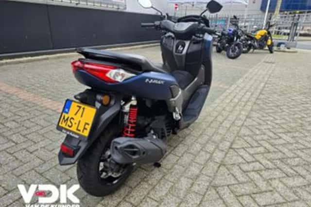 Yamaha N Max 125 (2023) thumbnail 4