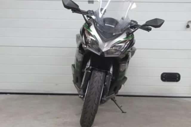 Kawasaki Ninja 1000SX (2020) thumbnail 2