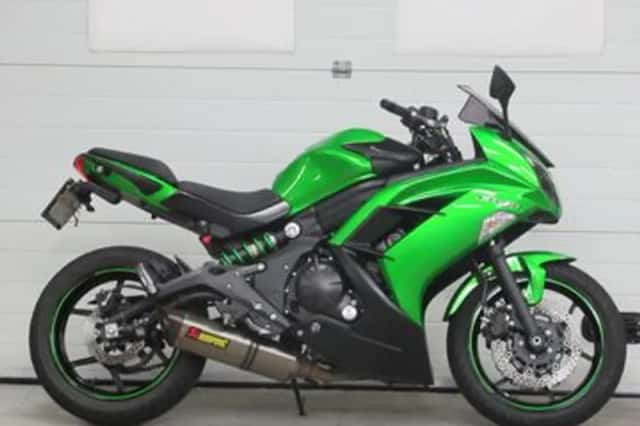 Kawasaki Er-6f (2015) thumbnail 1