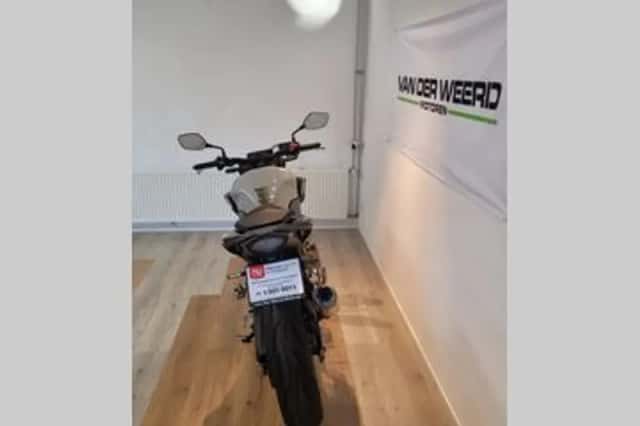 Honda CB500F (2023) thumbnail 4