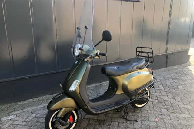 Piaggio LX (2009) thumbnail 4