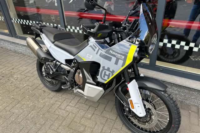 Husqvarna 901 NORDEN (2026) thumbnail 2