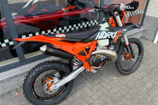 KTM 300 EXC (2027) thumbnail 3