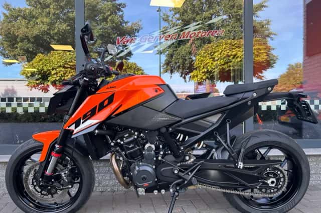 KTM 790 Duke (2026) thumbnail 4