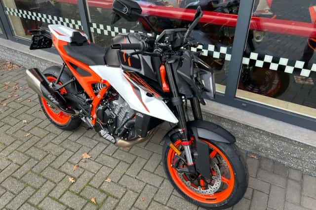 KTM Duke 990 (2026) thumbnail 2