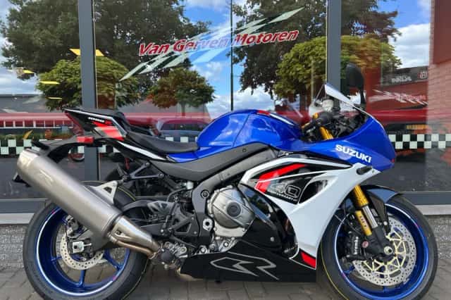 Suzuki GSX R 1000R (2026) thumbnail 1