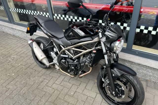 Suzuki SV650A (2022) thumbnail 2