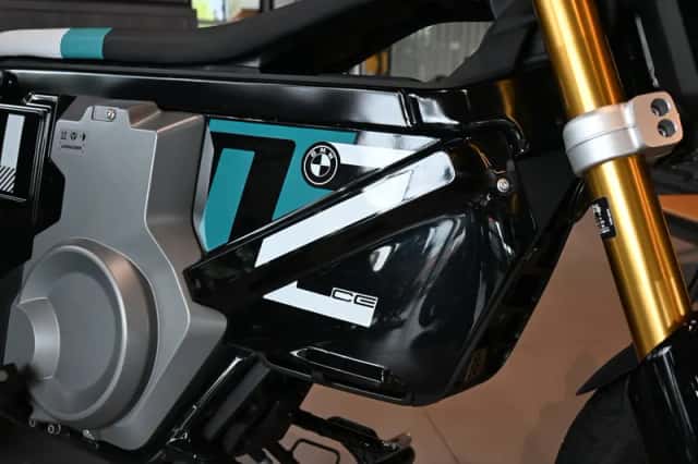 BMW CE 02 (2025) thumbnail 5