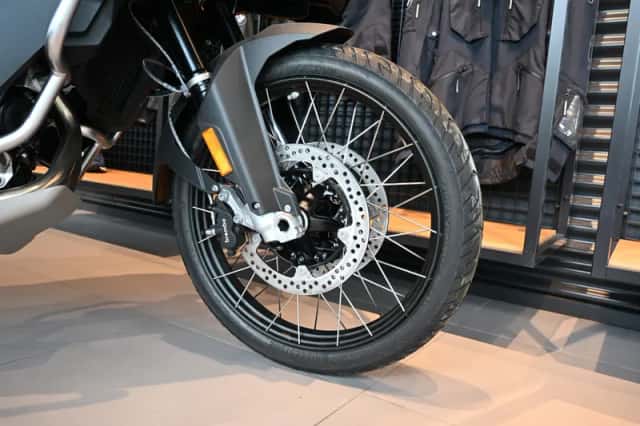 BMW F 900 GS Adventure (2026) thumbnail 4