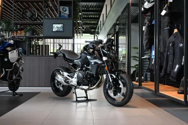 BMW F 900 R (2026) thumbnail 3