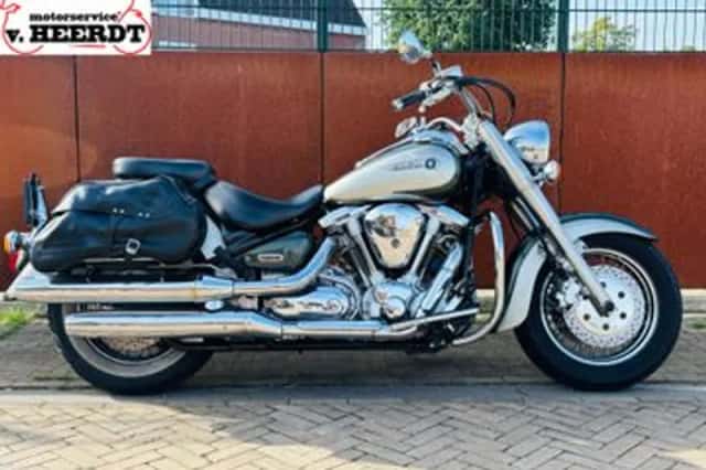 Yamaha XV 1600 Wildstar (2000) thumbnail 3