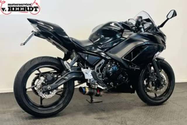Kawasaki Ninja 650 (2021) thumbnail 5