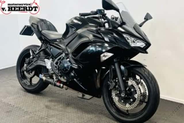 Kawasaki Ninja 650 (2021) thumbnail 6