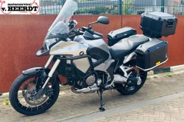 Honda VFR 1200 X Crosstourer (2014) thumbnail 5