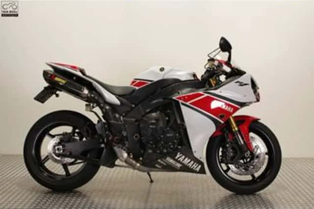 Yamaha YZF-R1 (2012) thumbnail 1