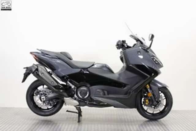 Yamaha Tmax Tech MAX (2022) thumbnail 1