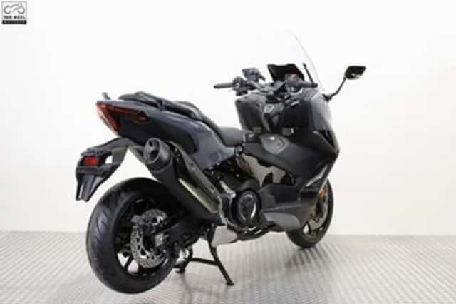 Yamaha Tmax Tech MAX (2022) thumbnail 6