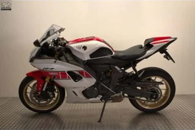 Yamaha R7 World GP 60TH Anniversary (2023) thumbnail 4