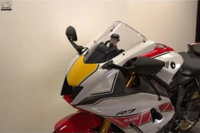 Yamaha R7 World GP 60TH Anniversary (2023) thumbnail 6