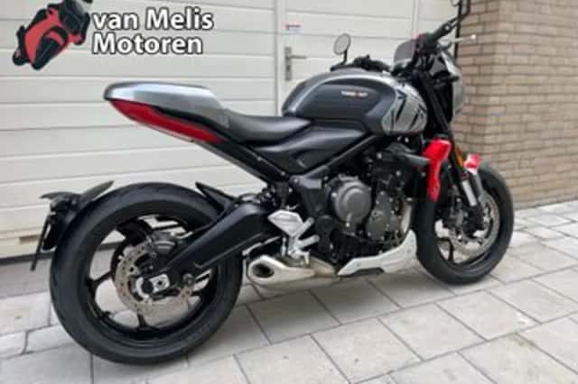 Triumph Trident 900 (2024) thumbnail 3