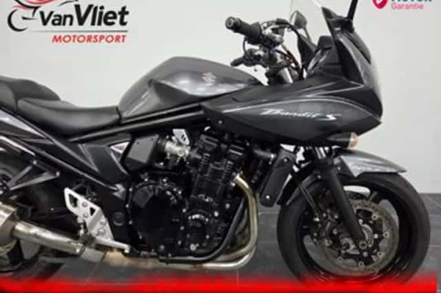 Suzuki GSF 650 Bandit (2011) thumbnail 3
