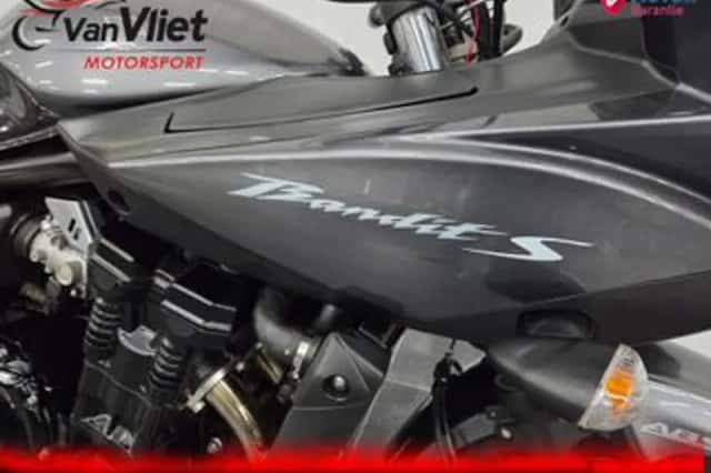 Suzuki GSF 650 Bandit (2011) thumbnail 6