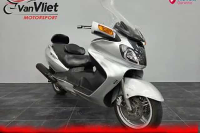 Suzuki Burgman 650 (2004) thumbnail 1