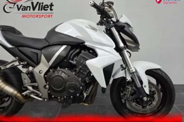 Honda CB1000R (2008) thumbnail 3