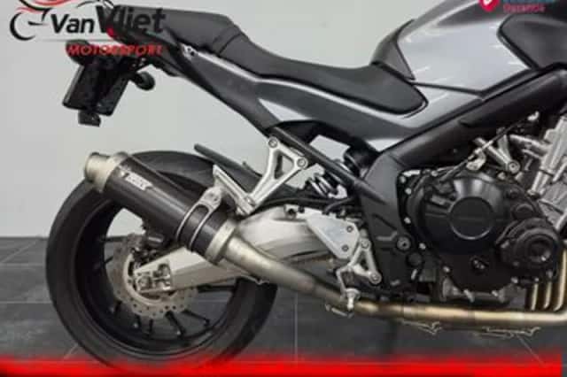 Honda CB650F (2016) thumbnail 4