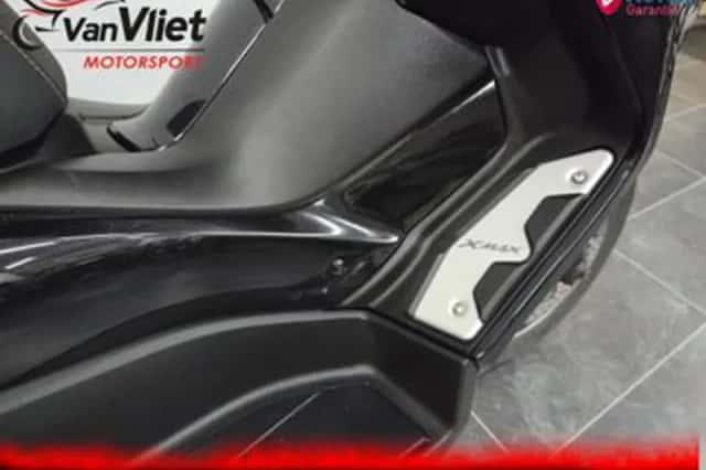 Yamaha XMAX 400 (2019) thumbnail 5
