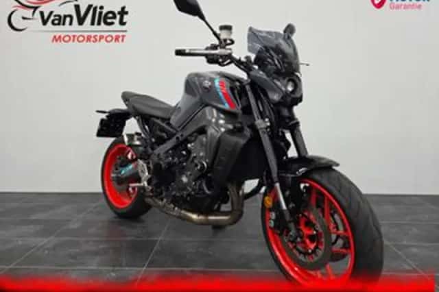 Yamaha MT-09 (2021) thumbnail 1