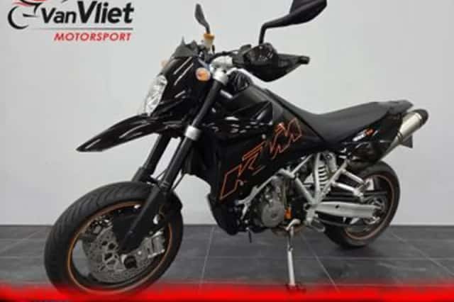 KTM 950 Supermoto (2006) thumbnail 2