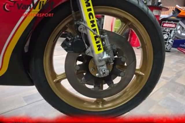 Suzuki RG 500 (1980) thumbnail 3