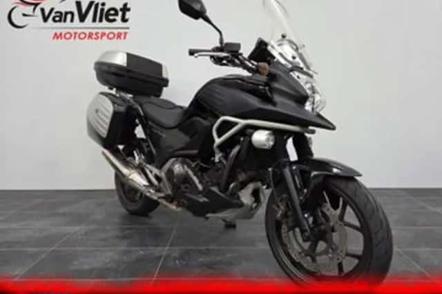Honda NC750X (2014) thumbnail 1