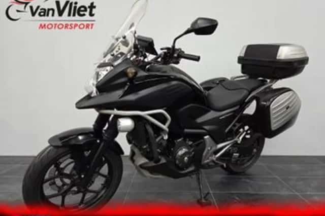 Honda NC750X (2014) thumbnail 2