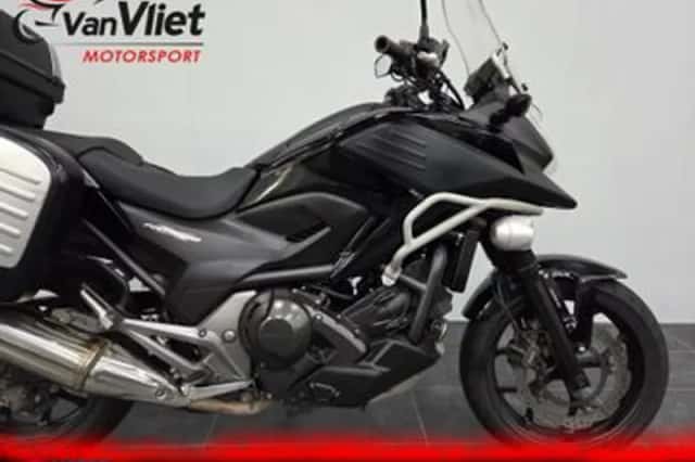 Honda NC750X (2014) thumbnail 3